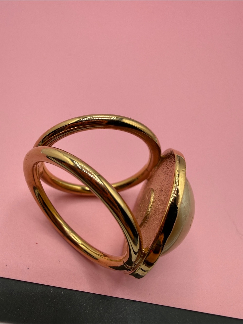 VTG Rare Celine Gold-Tone Scarf 🧣 Ring with Cream faux Pearl Accent - Picture 7 of 7